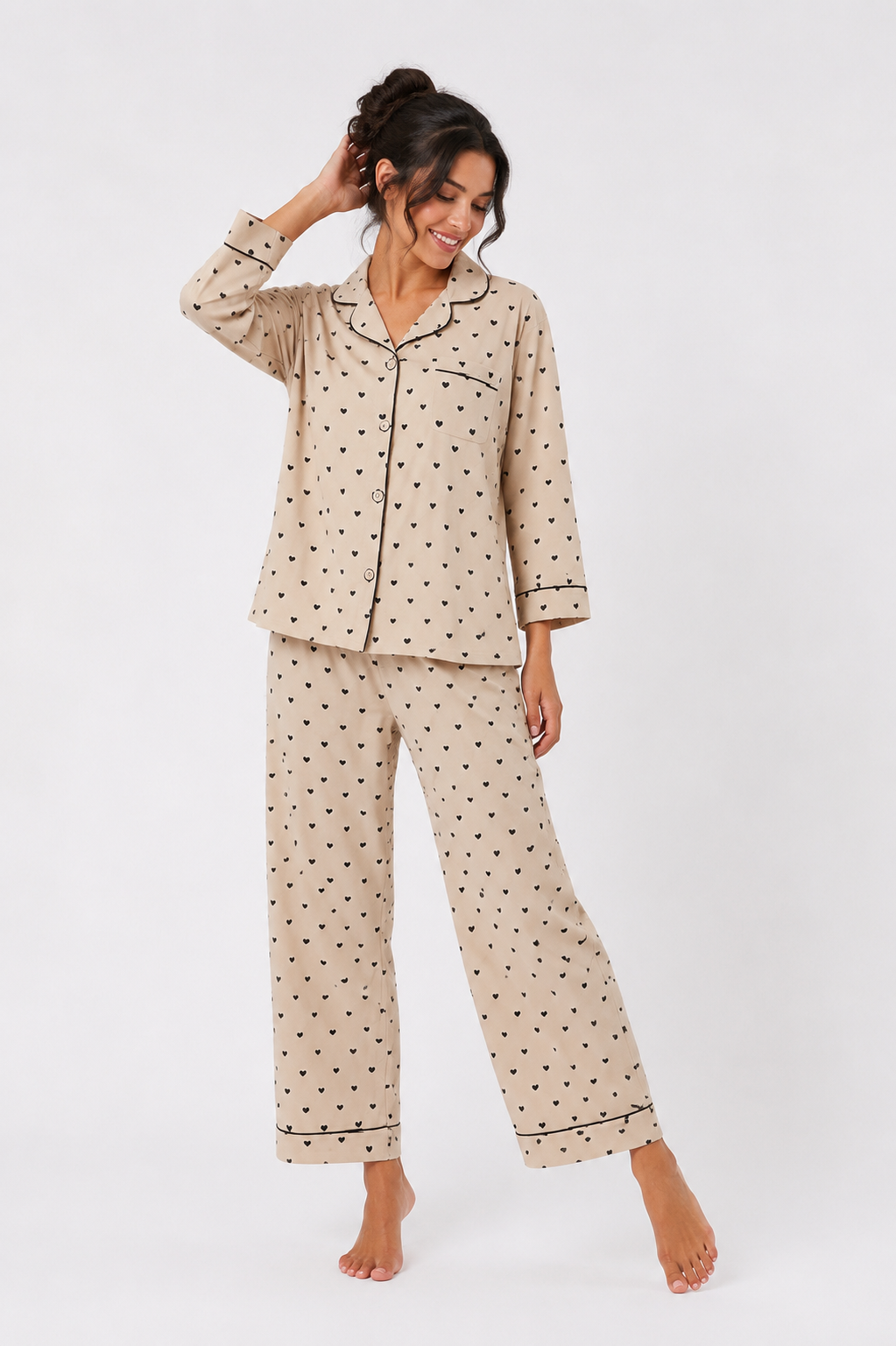 Button-through pyjama set with long-sleeve shirt and straight-leg trousers