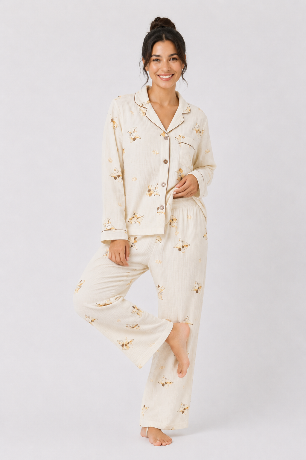 Button-through pyjama set with long-sleeve shirt and straight-leg trousers