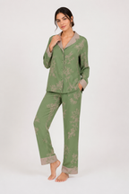 Printed satin-look pyjama set with piped trims