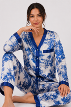 Long-sleeve button-through pyjama shirt