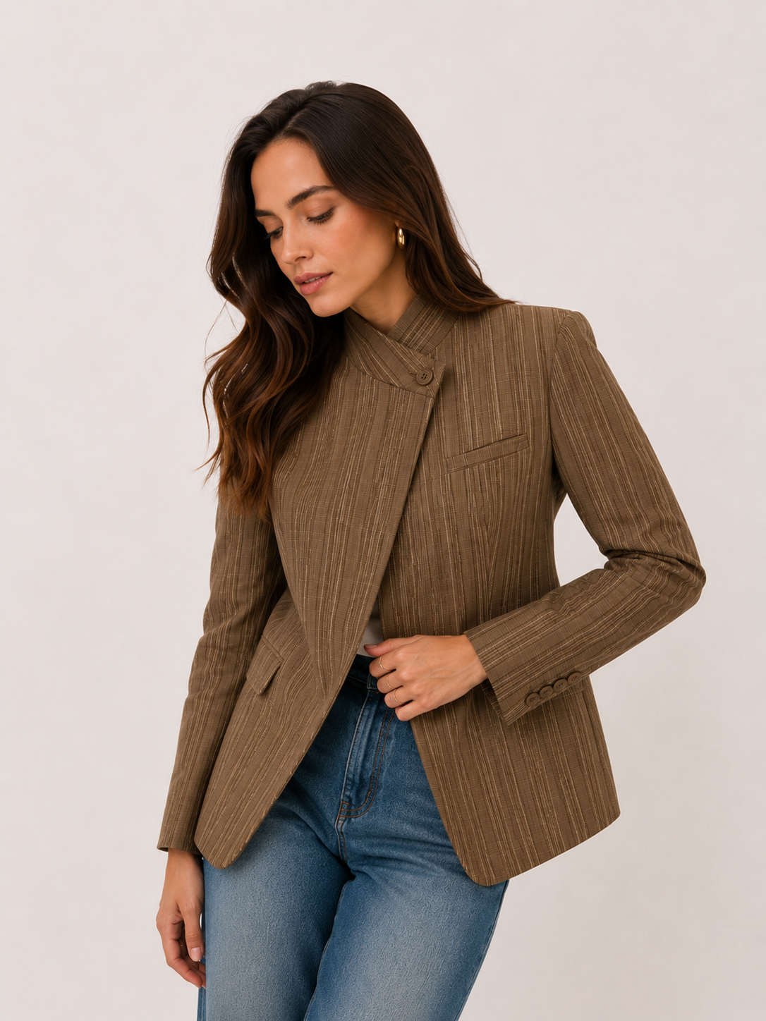 Stone Grey Pinstripe Cape-Shoulder Blazer EDITAR